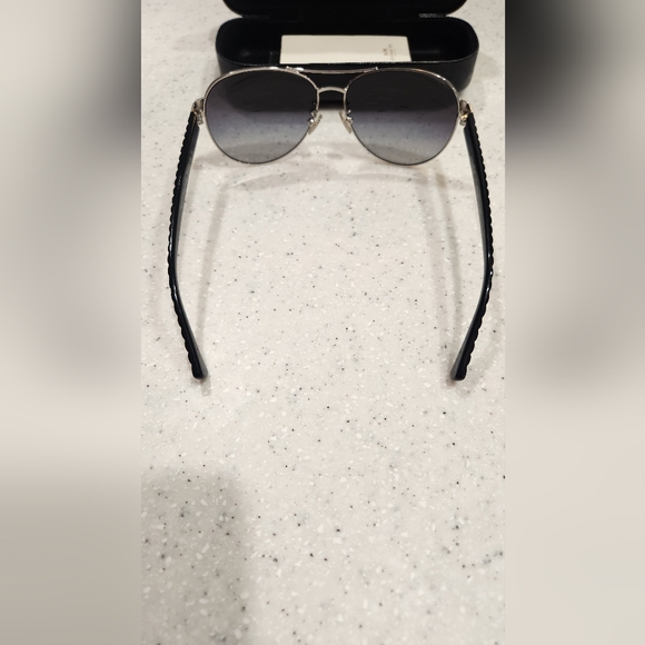 Coach Aviator sunglasses - Picture 5 of 6